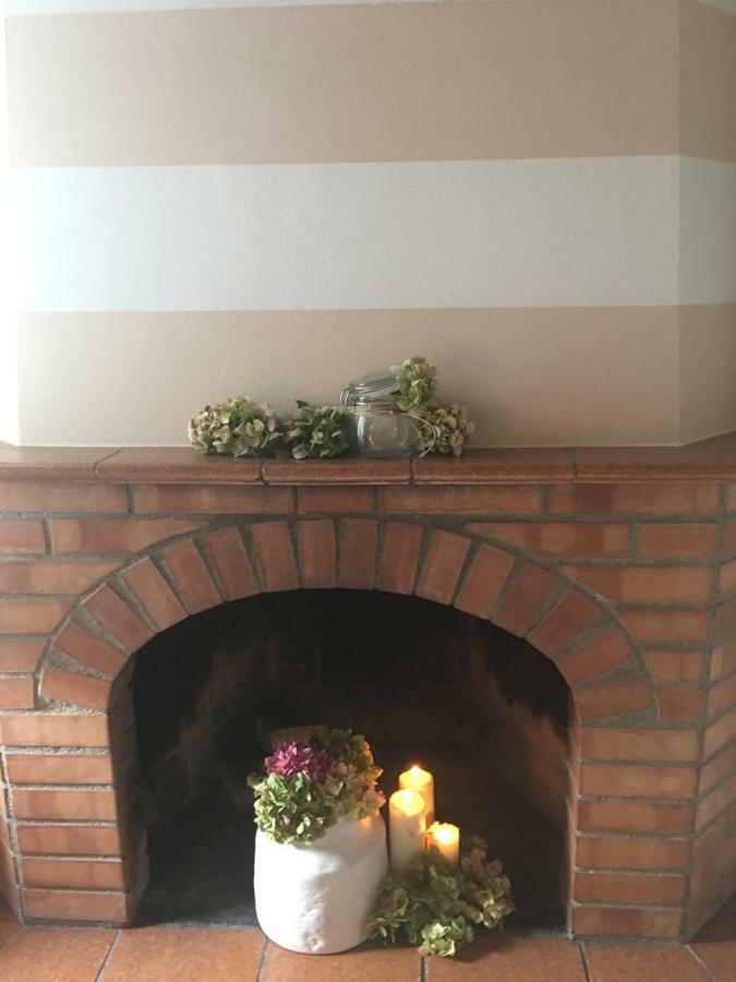 Apartamento Il Giuggiolo Montalcino Exterior foto