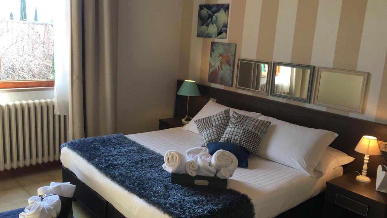 Apartamento Il Giuggiolo Montalcino Exterior foto